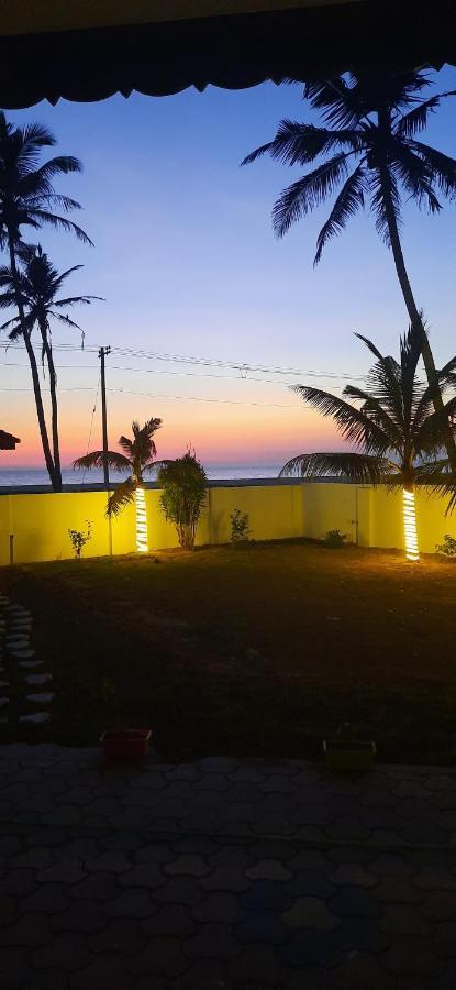 Poovar Sea View Rooms And Boating Family & Couple Only Экстерьер фото