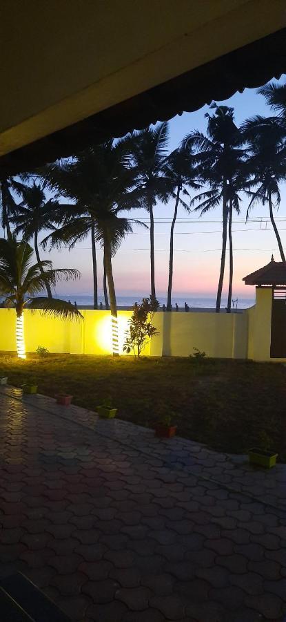Poovar Sea View Rooms And Boating Family & Couple Only Экстерьер фото